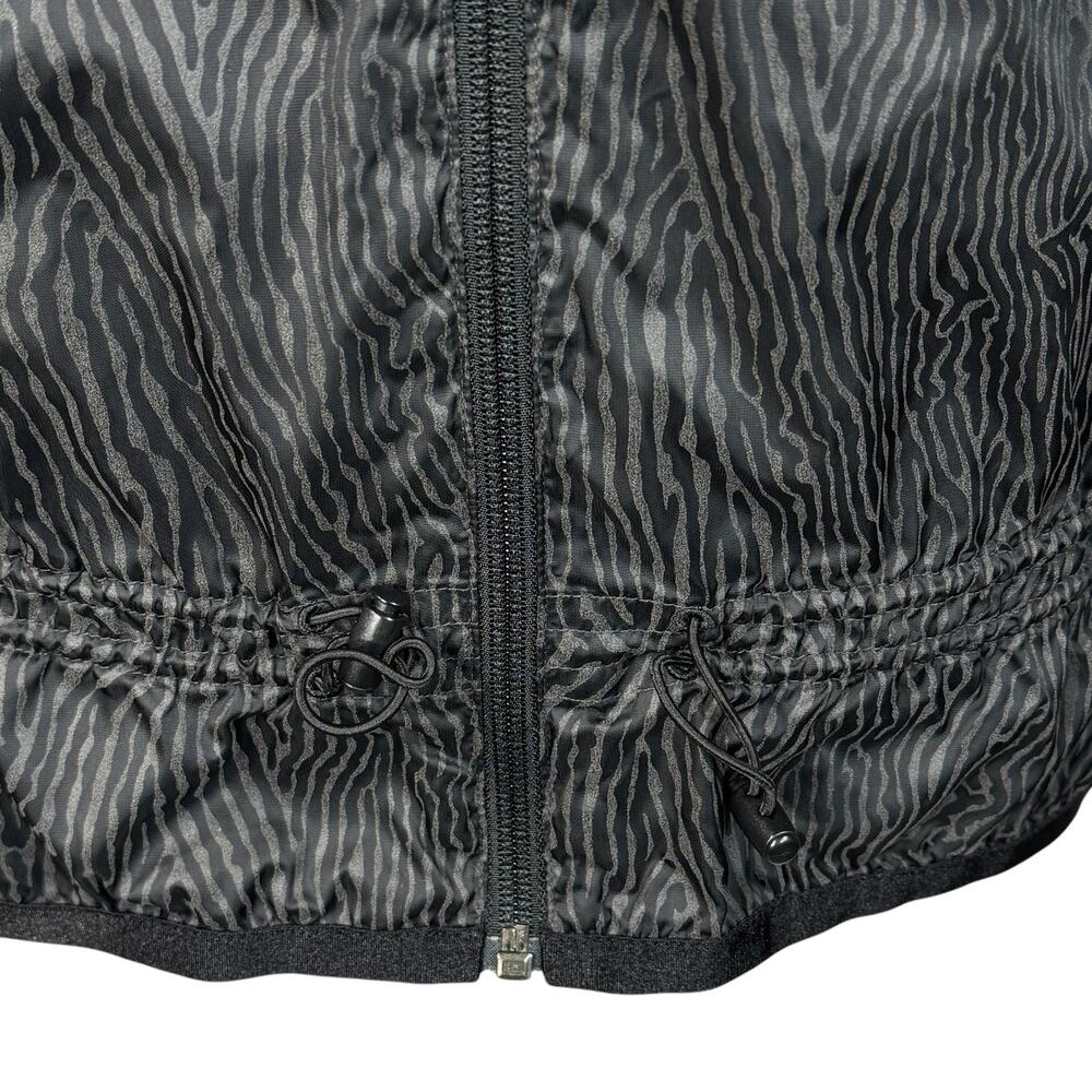 Nike Small Womens Windrunner Jacket Blacklight Fl… - image 3